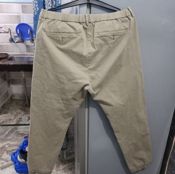 Uniqlo - Picture 4 of 14